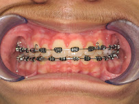 Dr Carlos Lapeira Dental Studio