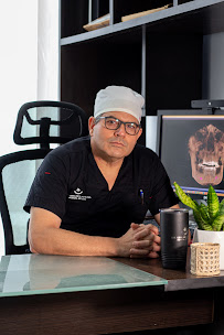 Dr. Carlos Lapeira Dental Studio in Barranquilla, Colombia