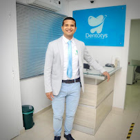 Odontología Dentotys - Carlos Guillen, Odontólogo ortodoncista