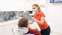SI DENTAL STOMATOLOŠKA POLIKLINIKA