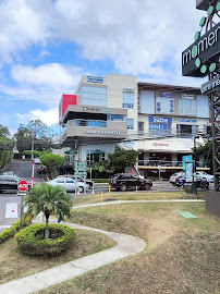 Cronos Plaza