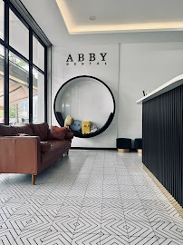 Abby Dental Clinic Southkey (Certified Invisalign Platinum Elite Provider)