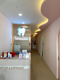 BeautyBrace Dental Clinic - Braces and Invisalign Specialist (新山牙医诊所)