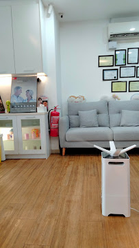 Icon Dental Kepong ( Invisalign Diamond Provider , Veneers, Implant)