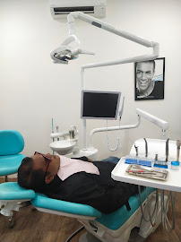 Klinik Pergigian Mawarni TTDI