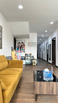 Klinik Pergigian Mawarni TTDI