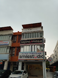 Klinik Gigi SmileStudio, Sri Rampai - Braces, Aligners, Whitening, Family Dental Care