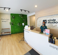 Klinik Gigi SmileStudio, Sri Rampai - Braces, Aligners, Whitening, Family Dental Care