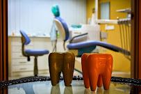 White Perfect Dental Clinic