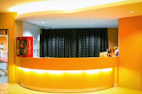 White Perfect Dental Clinic