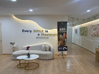 Klinik Pergigian Dental House (Veneer, Implants, Aligner, Braces, Crown, Teeth Whitening, Denture, MOS & Kids Friendly)