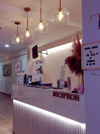 Klinik Pergigian Dental House (Veneer, Implants, Aligner, Braces, Crown, Teeth Whitening, Denture, MOS & Kids Friendly)