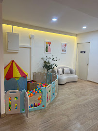 Klinik Pergigian Dental House (Veneer, Implants, Aligner, Braces, Crown, Teeth Whitening, Denture, MOS & Kids Friendly)