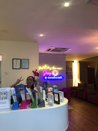 Klinik Pergigian Dental House (Veneer, Implants, Aligner, Braces, Crown, Teeth Whitening, Denture, MOS & Kids Friendly)