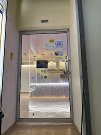 Klinik Pergigian Dental House (Veneer, Implants, Aligner, Braces, Crown, Teeth Whitening, Denture, MOS & Kids Friendly)