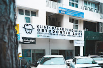 Looi Orthodontic Dental Specialist Clinic
