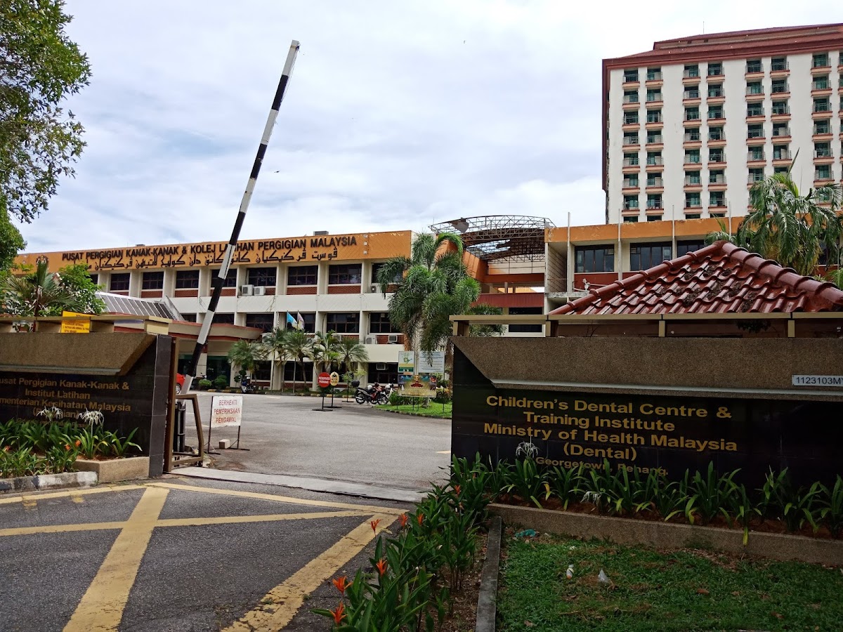 Georgetown Ministry of Health Training Institute (Dental) dental clinic in George Town