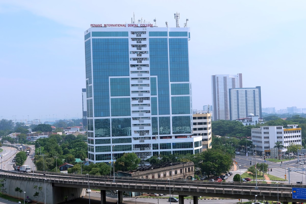 MAHSA International College, Penang (MICP) dental clinic in George Town