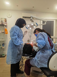 Klinik Pergigian White Density