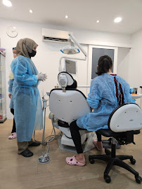 Klinik Pergigian White Density