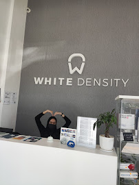 Klinik Pergigian White Density
