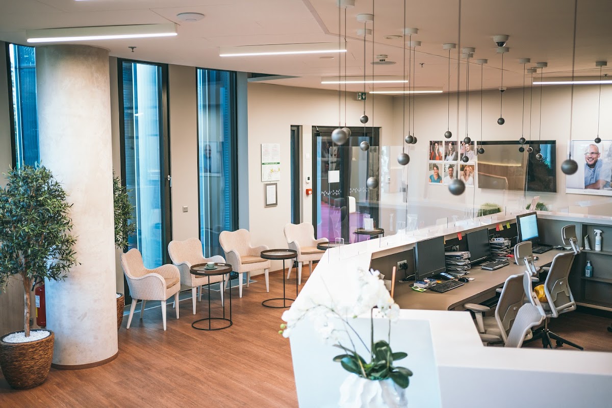 Schill Dental Clinic Prague Ltd.
