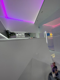 White Estetik Dental - Stomatologická klinika. Zubní fazety, implantáty. Praha