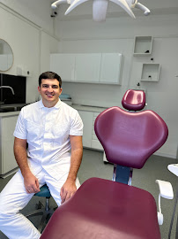 MAX DENTAL CARE s.r.o.