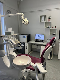 MAX DENTAL CARE s.r.o.