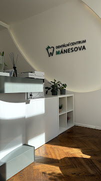 Dentální centrum Mánesova