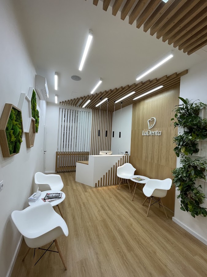 LaDenta dental clinic in Prague
