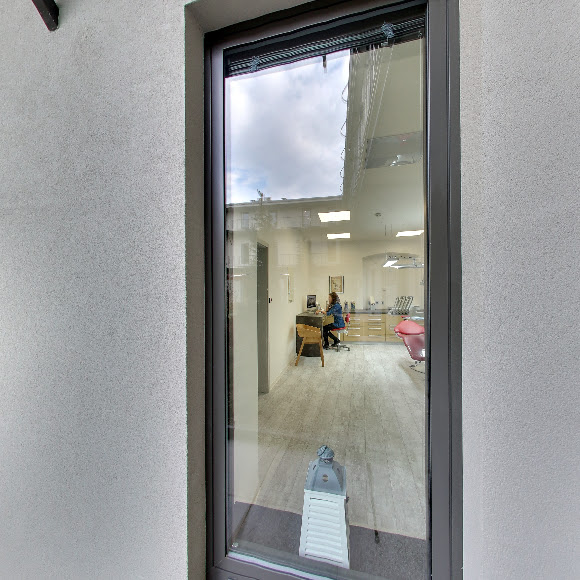 Dental clinic Smile Factory