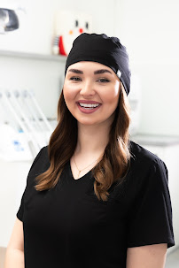 Dentální hygiena Andrea Halapejová, DiS. - Varydental