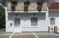 LA Dentální hygiena in Karlovy Vary, Czechia