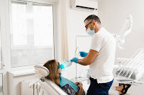 Smile Center Dental Clinic (Sukhumvit 39)