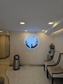 Smile Center Dental Clinic (Sukhumvit 39)
