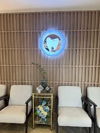 Smile Center Dental Clinic (Mahatun Plaza)