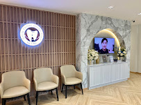 Smile Center Dental Clinic (Mahatun Plaza)