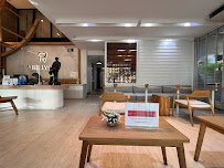 The Ivory Dental Clinic ( คลินิกทันตกรรม ดิไอวรี่ ) ศูนย์รากฟันเทียม วีเนียร์ จัดฟันใส ครอบฟัน ฟันปลอม