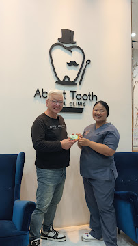 About Tooth Next Dental Clinic ( Siam Square Branch)