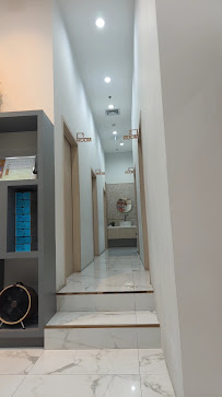 About Tooth Next Dental Clinic ( Siam Square Branch)