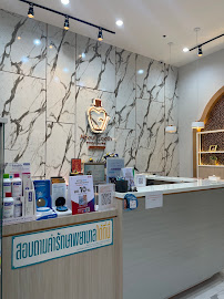 About Tooth Next Dental Clinic ( BTS Punnawithi Branch)