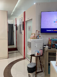 MOS Dental Clinic Interchange Asok