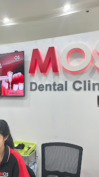 MOS Dental Clinic Interchange Asok