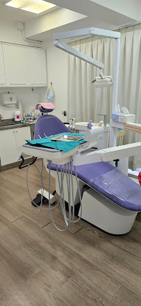 Au Dental Clinic (คลินิกทันตกรรม เอยู)