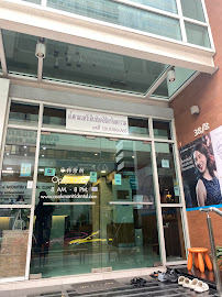 Asok Montri Dental Clinic