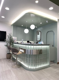 Dentista Dental Clinic จัดฟัน วีเนียร์ อ่อนนุช สุขุมวิท
