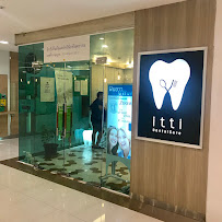 itti dental care silom