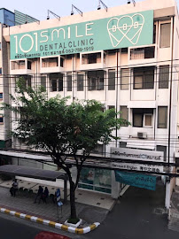 101 Smile Dental Clinic in Bangkok, Thailand