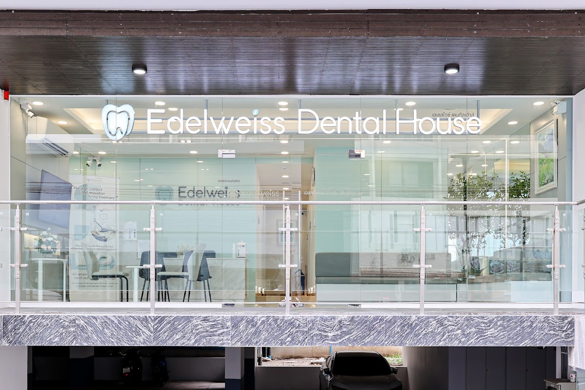 Edelweiss Dental House Sukhumvit 15 dental clinic in Bangkok